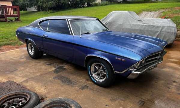 1969 Chevelle Blue 4