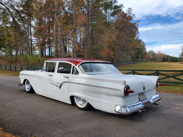 1957 Ford Custom 300 – 1